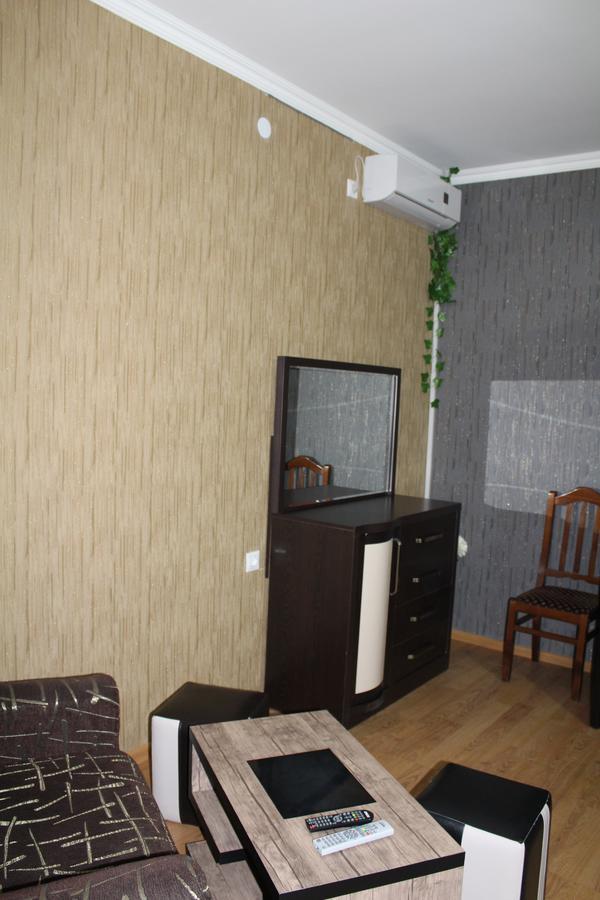 Готель Elegant